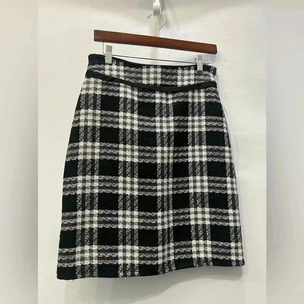 NWT Lapis Black and White Plaid Skirt - Size S
